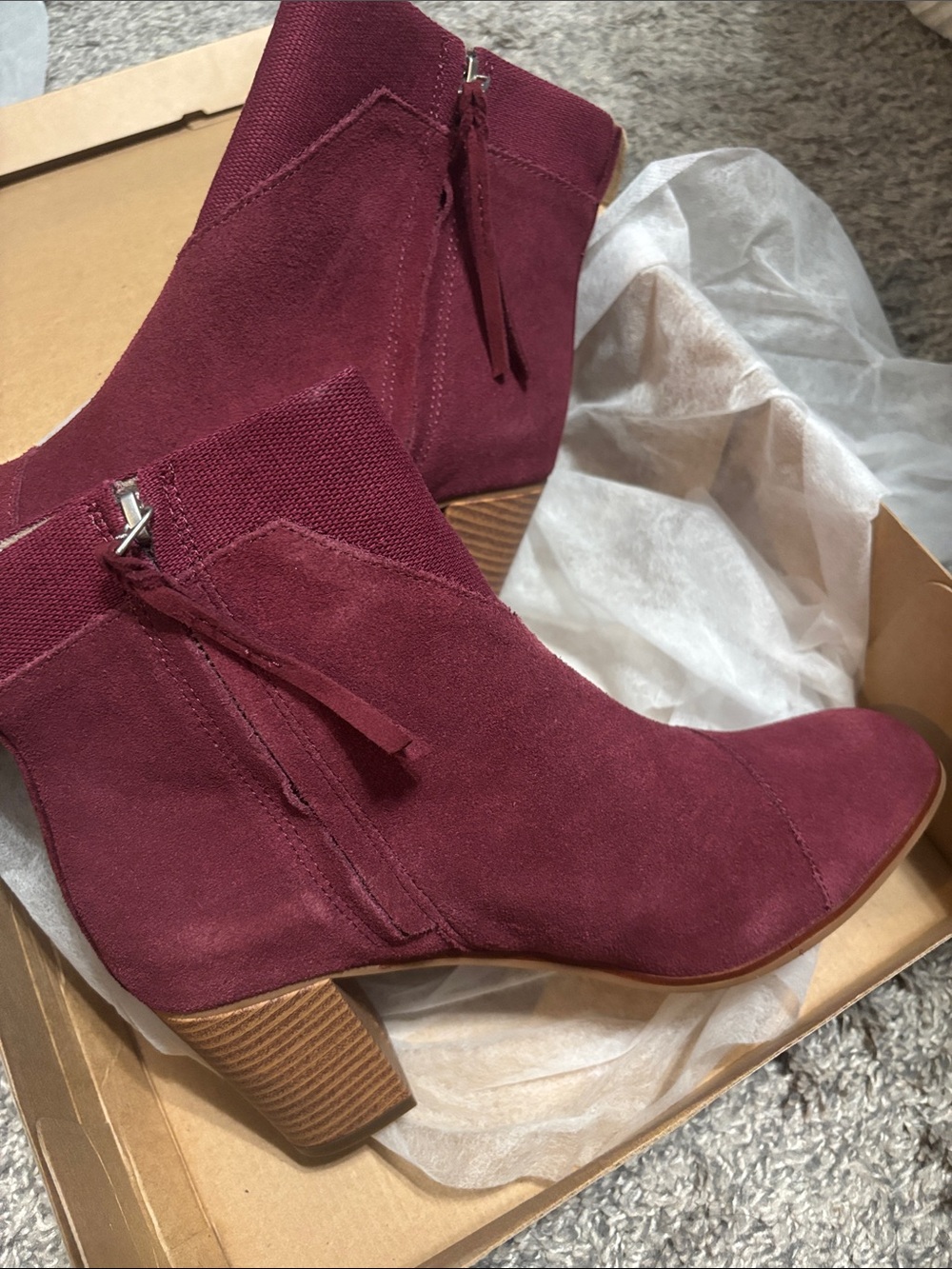 TOMS Women's Wine Suede Ankle Booties